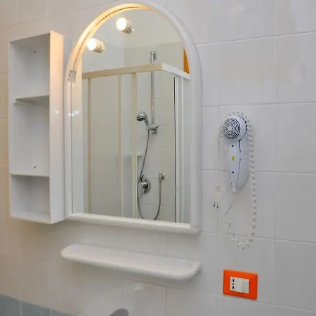 Comfy Flat With Terrace Next To The * Bibione