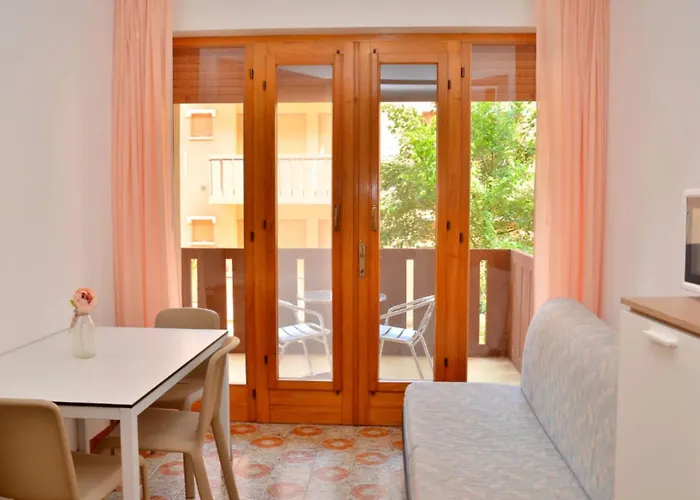 Comfy Flat With Terrace Next To The * Bibione